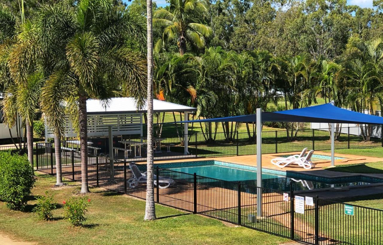 Crystal Creek Caravan Park Hotel Mutarnee ภายนอก รูปภาพ